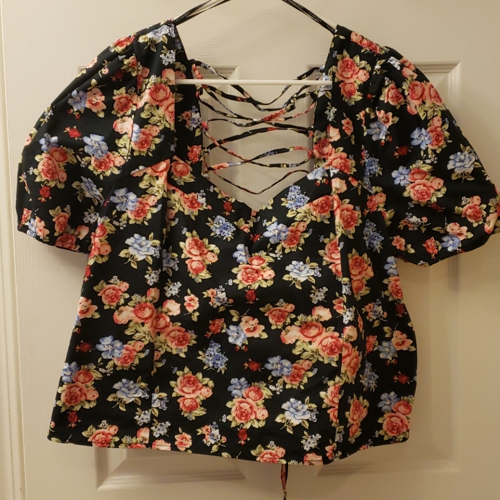 Floral top 1XL